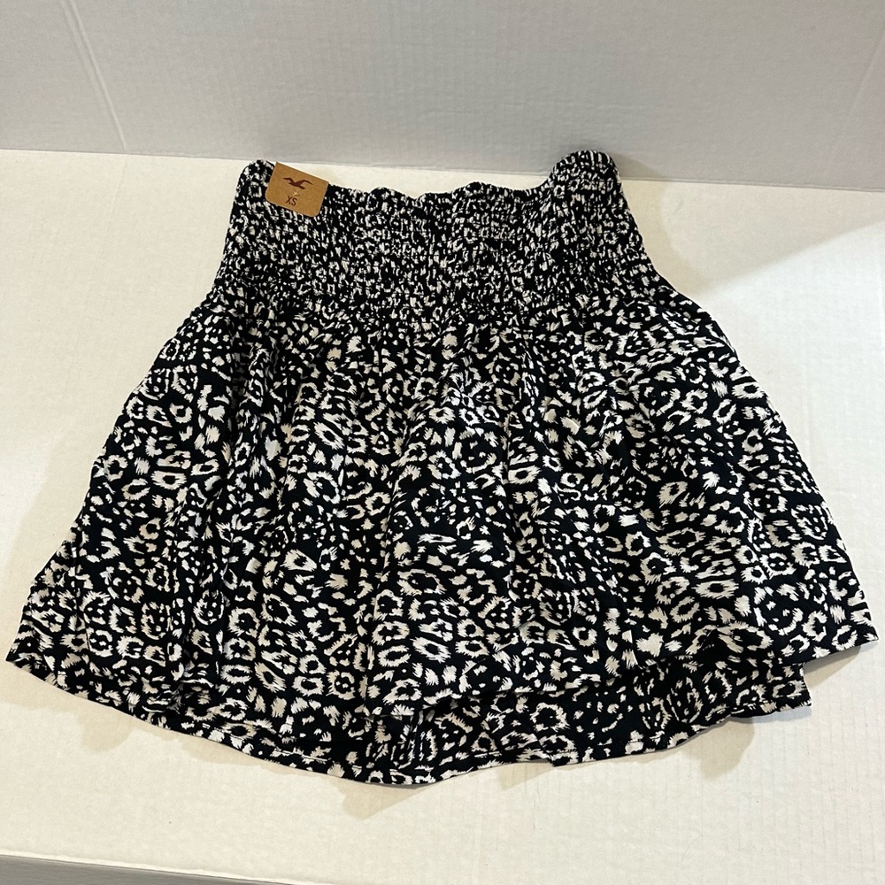 Hollister Leopard Print Mini Skirt XS - Picture 4 of 4